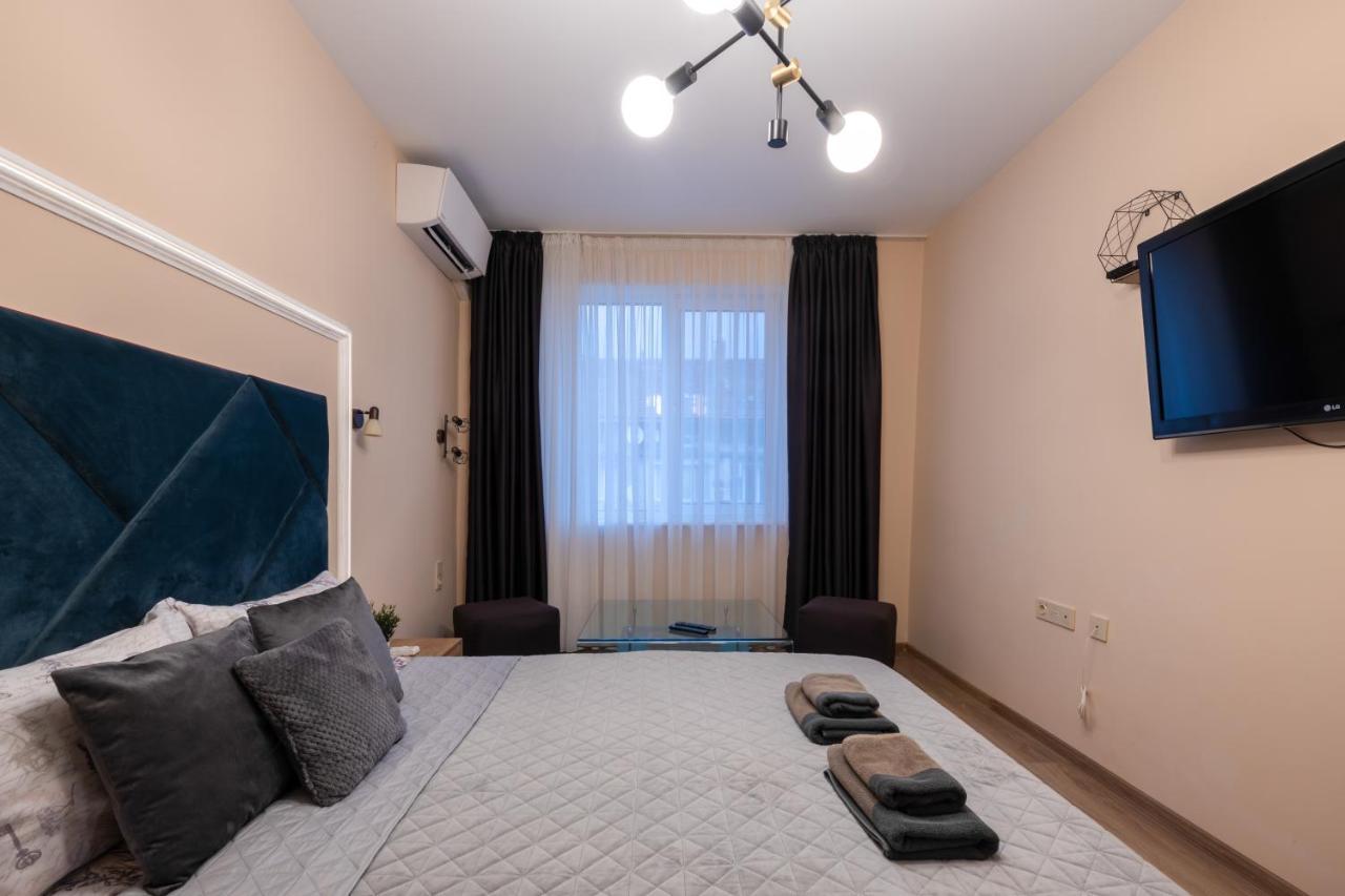 The Red Point Apartment Варна Екстериор снимка